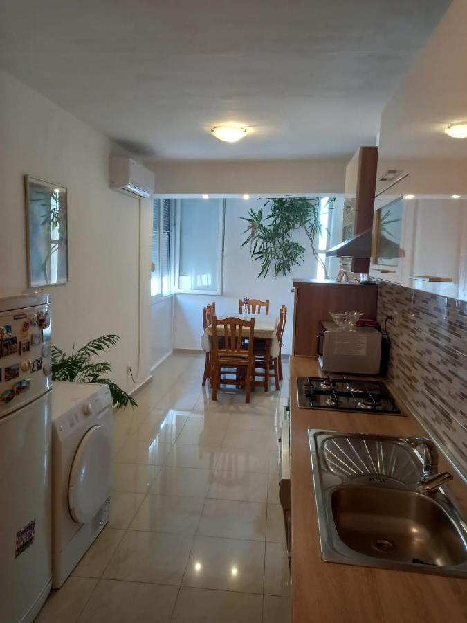 Apartman Kulas Biograd na Moru Kültér fotó